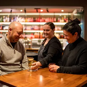 http://the-old-woolstore-apartment-hotel.top-hotels-hobart.com