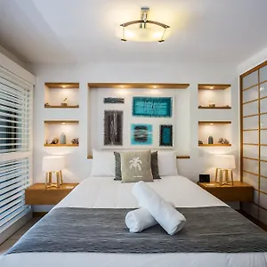 https://saks-on-hastings.hotelssunshinecoast.net