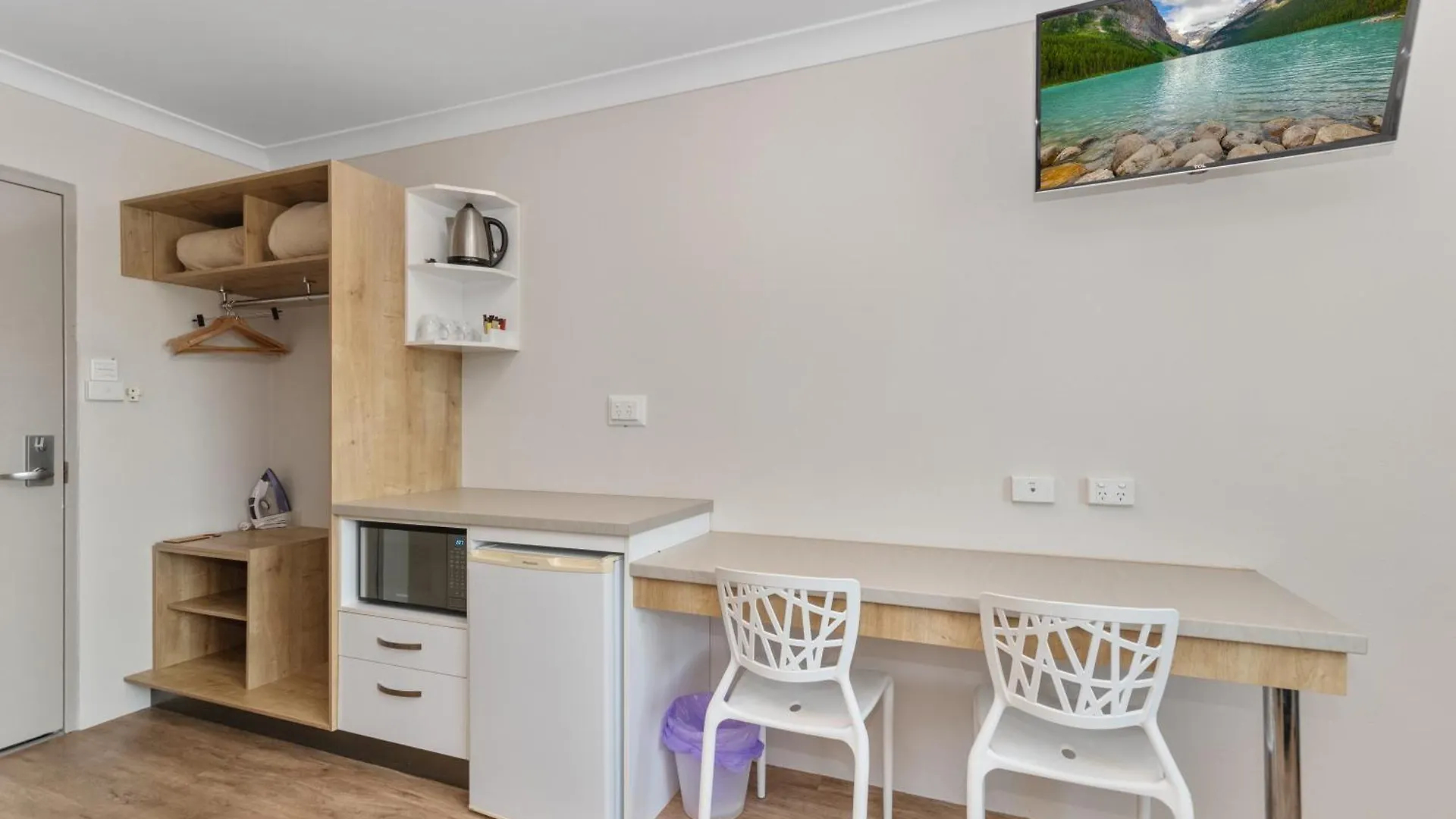 Castle Crest Motel Townsville