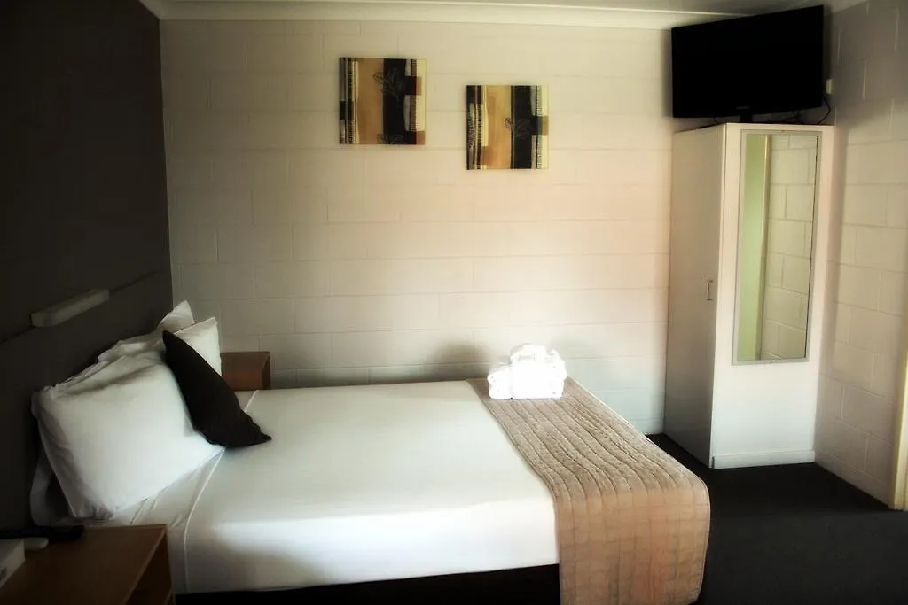 Castle Crest Motel Townsville