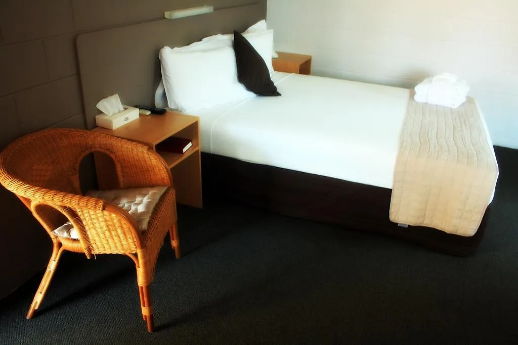 Castle Crest Motel Townsville