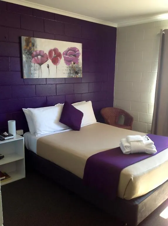 Castle Crest Motel Townsville