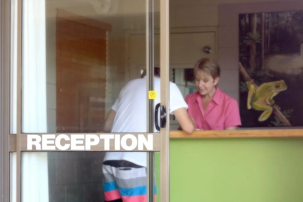 Castle Crest Motel Townsville