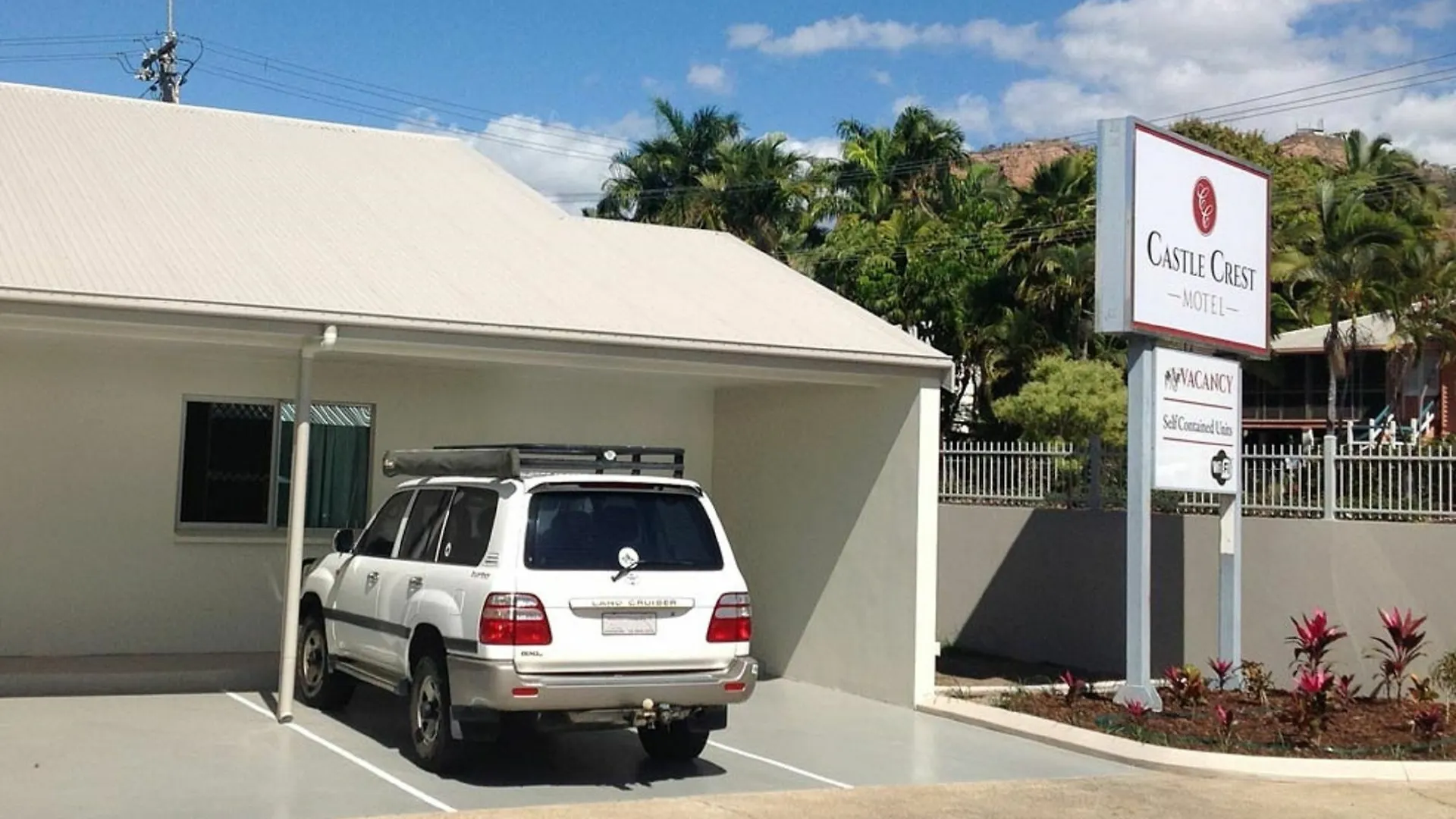 Castle Crest Motel Townsville