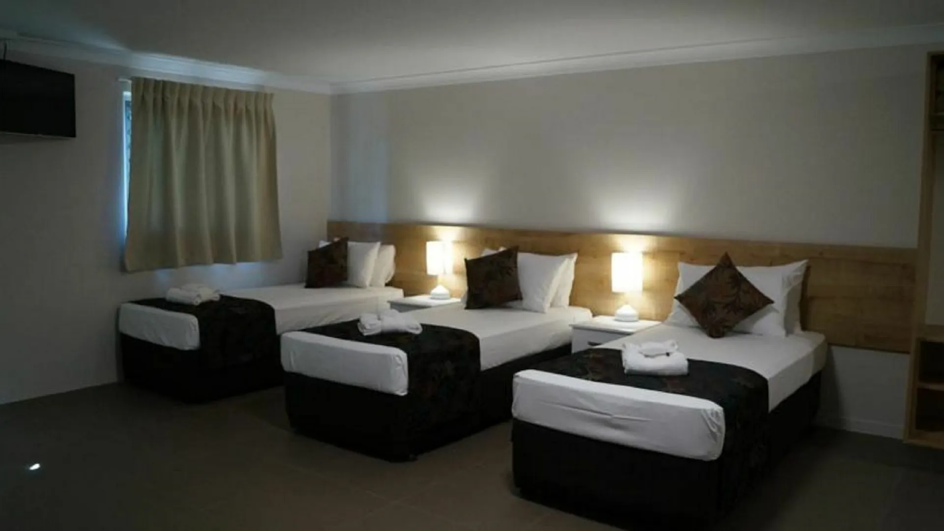 Castle Crest Motel Townsville